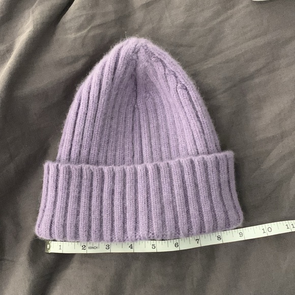 LE BONNET GRANDE BEANIE- Lavender - Picture 8 of 8